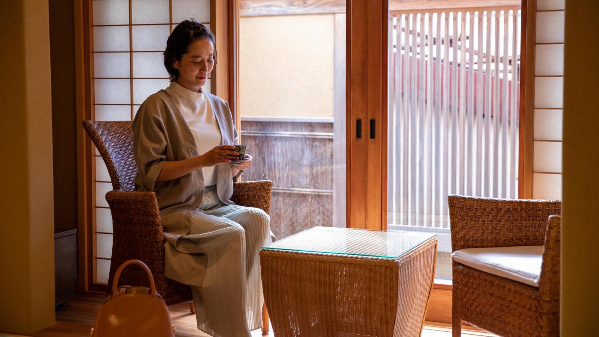 Itsukushimahigashimonzen Kikugawa Hotel Hatsukaichi Exterior photo
